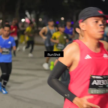 Runner Photo 7060512