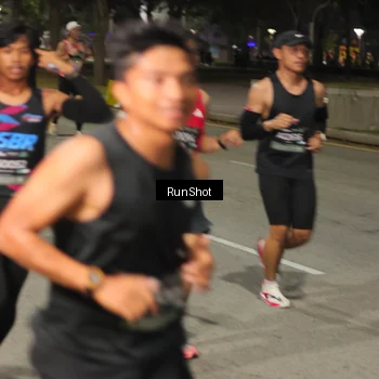 Runner Photo 7060516