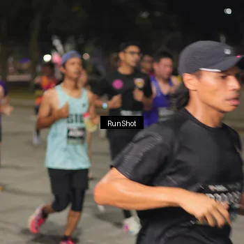 Runner Photo 7060521