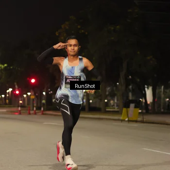 Runner Photo 7060523