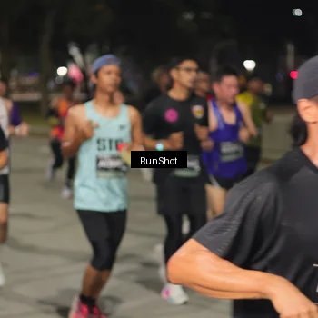 Runner Photo 7060524