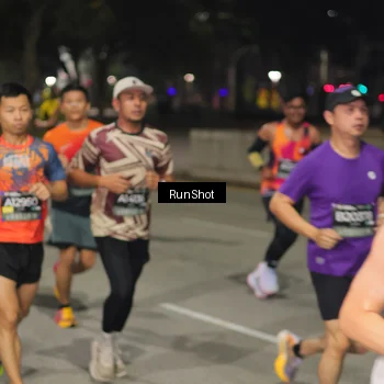 Runner Photo 7060526