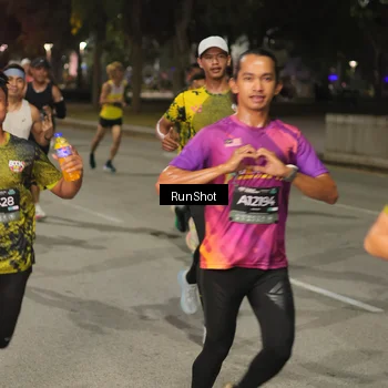 Runner Photo 7060528