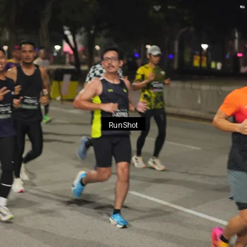 Runner Photo 7060532