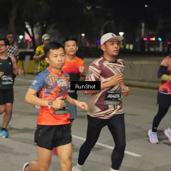 Runner Photo 7060533