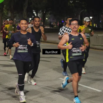 Runner Photo 7060543