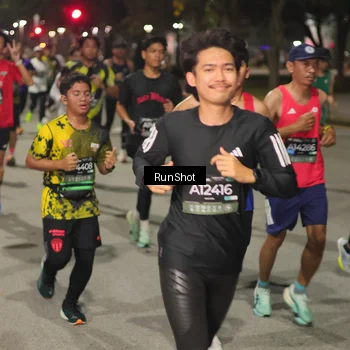 Runner Photo 7060560