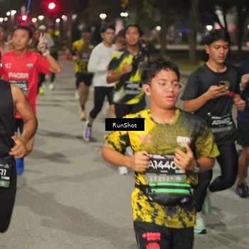 Runner Photo 7060571