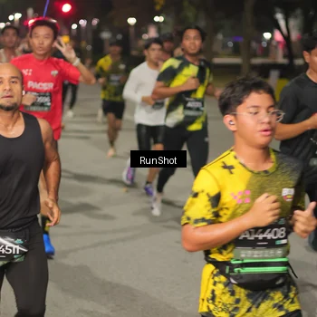 Runner Photo 7060574