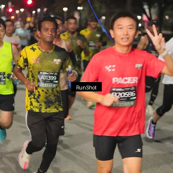 Runner Photo 7060582
