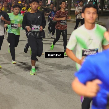 Runner Photo 7060609