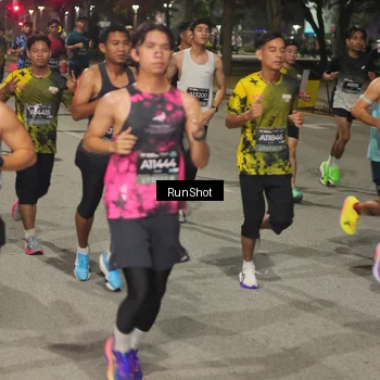 Runner Photo 7060629