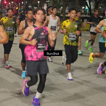 Runner Photo 7060631