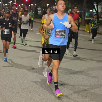 Runner Photo 7060646