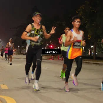 Runner Photo 7060648
