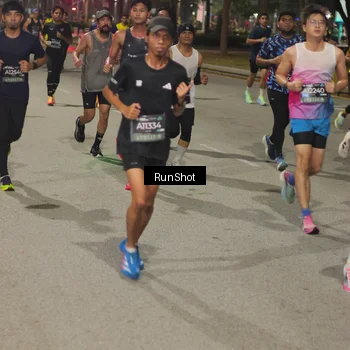 Runner Photo 7060654
