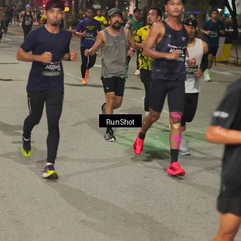 Runner Photo 7060658