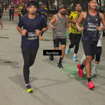 Runner Photo 7060662
