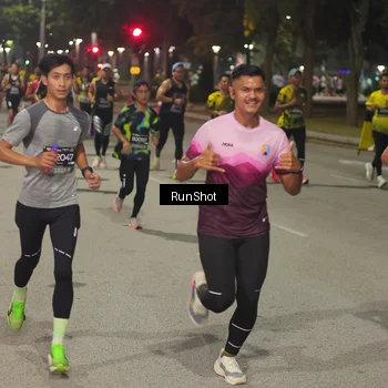 Runner Photo 7060695
