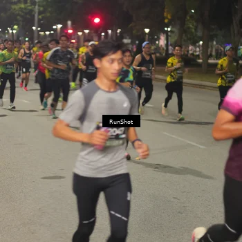 Runner Photo 7060698