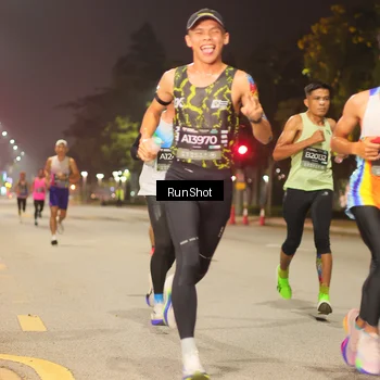 Runner Photo 7060715