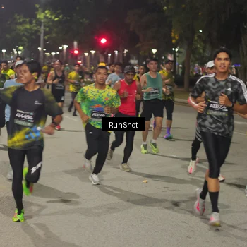 Runner Photo 7060720