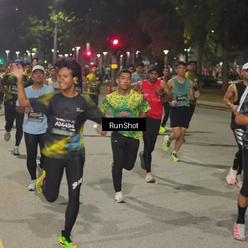 Runner Photo 7060722