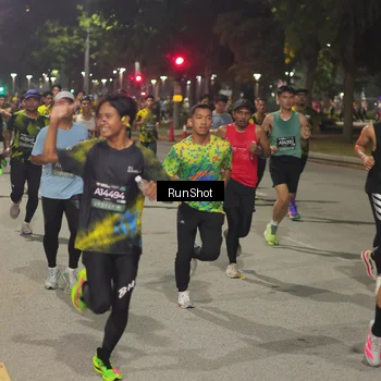 Runner Photo 7060724