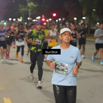 Runner Photo 7060740