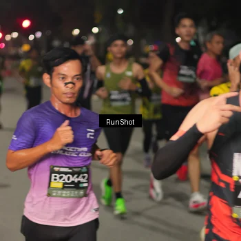 Runner Photo 7060746