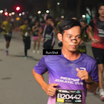 Runner Photo 7060762