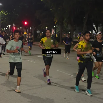 Runner Photo 7060767