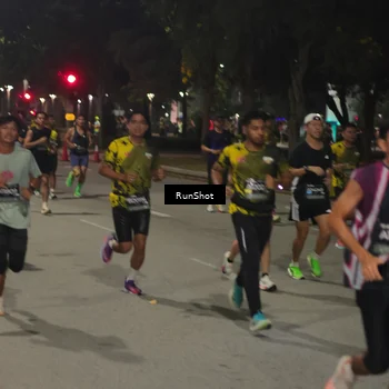 Runner Photo 7060768