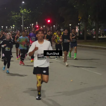 Runner Photo 7060775
