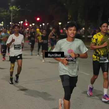 Runner Photo 7060779