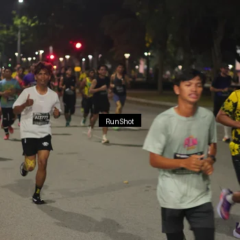 Runner Photo 7060781