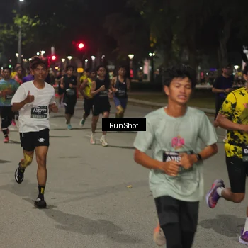 Runner Photo 7060783