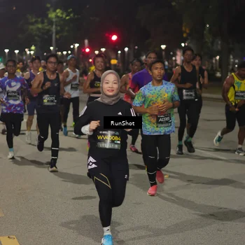 Runner Photo 7060803