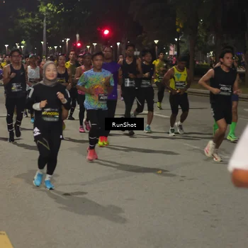 Runner Photo 7060805