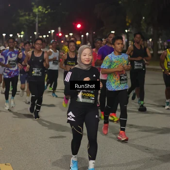 Runner Photo 7060807