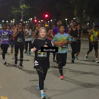 Runner Photo 7060809