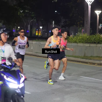 Runner Photo 7060834