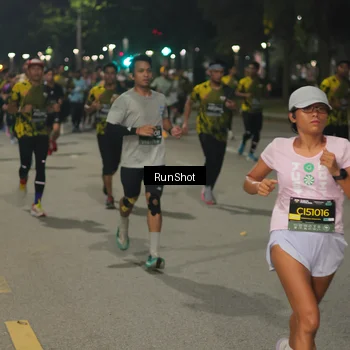 Runner Photo 7060846