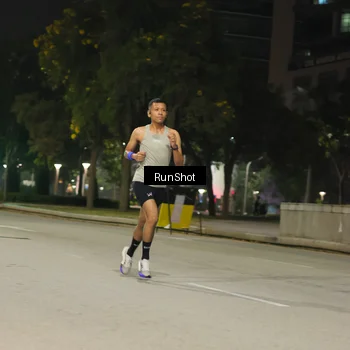 Runner Photo 7060872