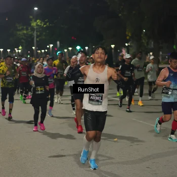 Runner Photo 7060878