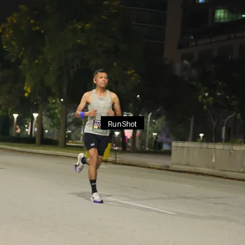 Runner Photo 7060887