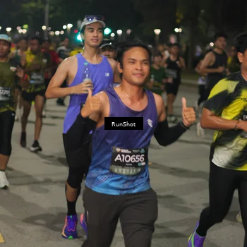 Runner Photo 7060916