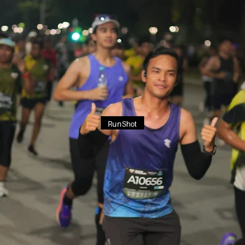 Runner Photo 7060923