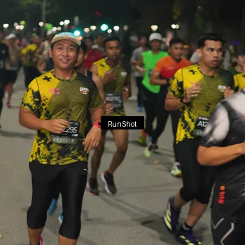Runner Photo 7060945