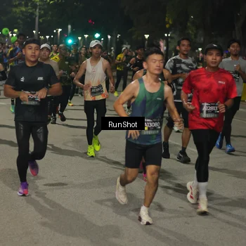 Runner Photo 7060964